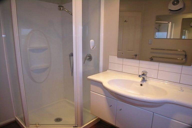 Photo of property in 422 Madras Street, St Albans, Christchurch, 8014