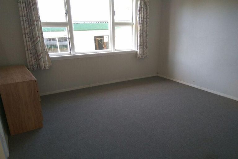 Photo of property in 9 Palmers Road, New Brighton, Christchurch, 8083