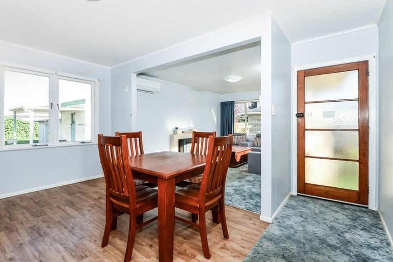 Photo of property in 22 Keats Crescent, Enderley, Hamilton, 3214