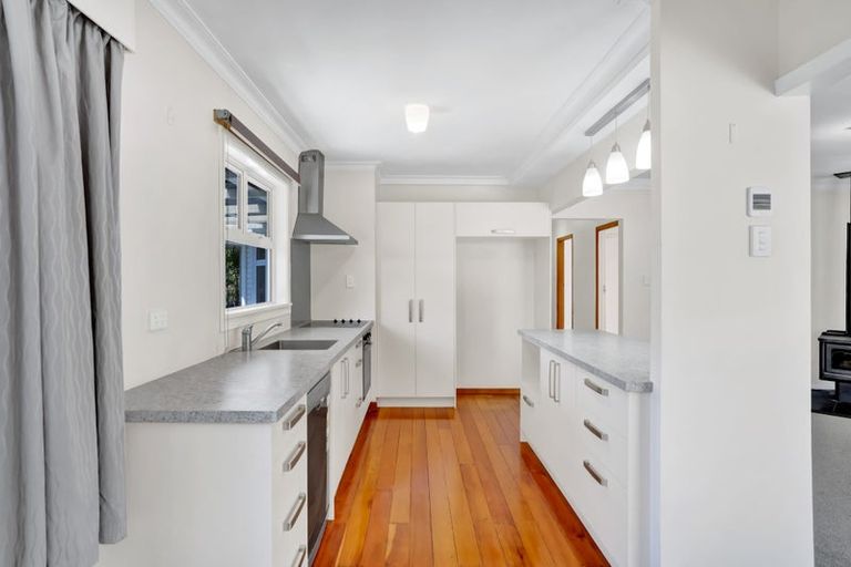 Photo of property in 1628 Mountain Road, Inglewood, 4330