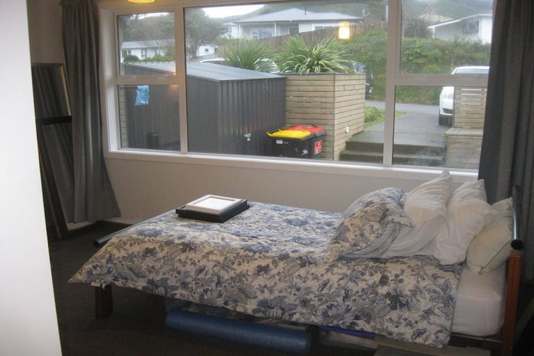 Photo of property in 17 Mascot Street, Tawa, Wellington, 5028
