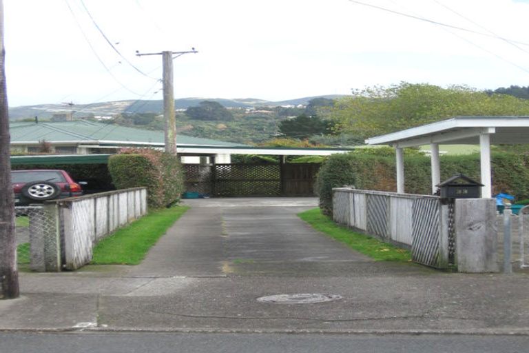 Photo of property in 33 Foster Street, Taita, Lower Hutt, 5011