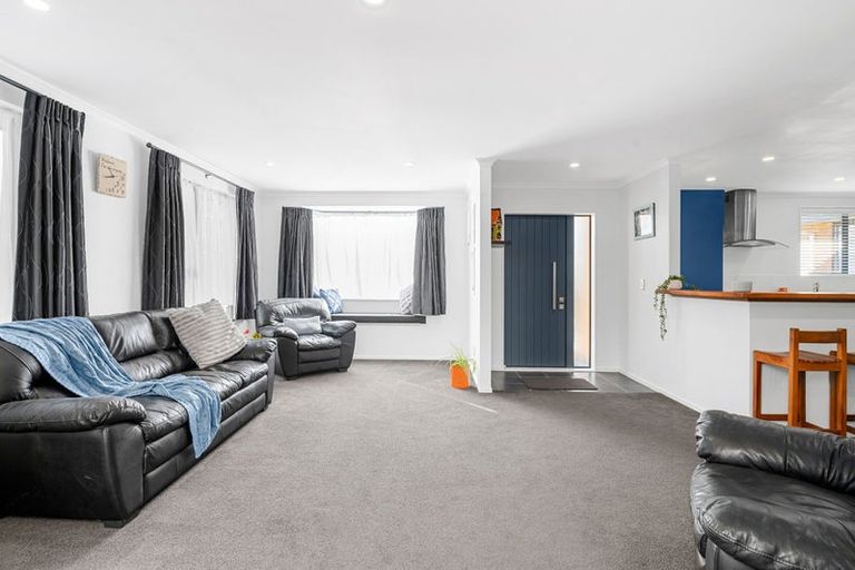 Photo of property in 59 Diomede Glade, Flagstaff, Hamilton, 3210