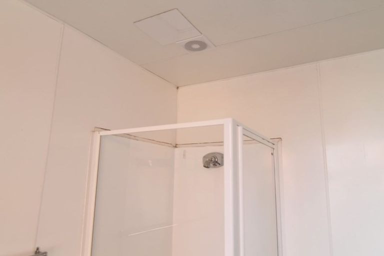 Photo of property in 99 Momorangi Crescent, Redwood, Christchurch, 8051