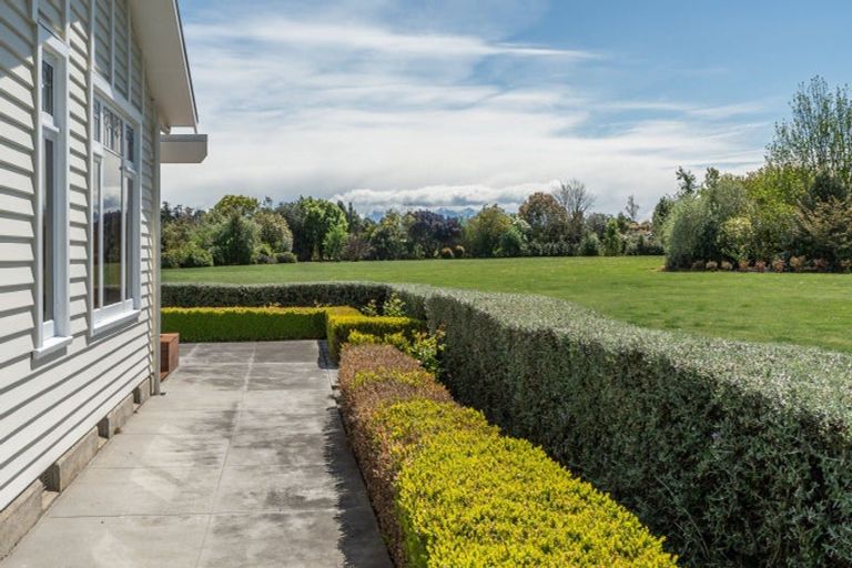 Photo of property in 864 Clintons Road, Charing Cross, Christchurch, 7671