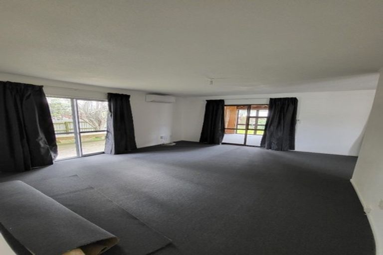 Photo of property in 1/20 Burundi Avenue, Clendon Park, Auckland, 2103
