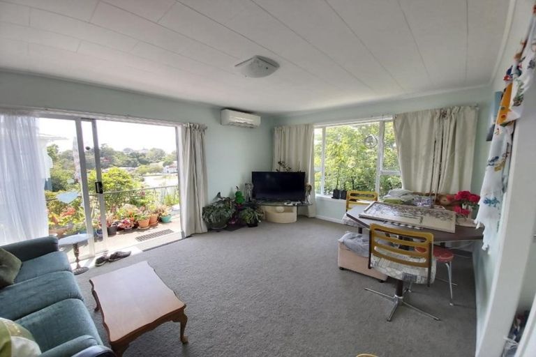 Photo of property in 2/183 Seaview Road, Westown, New Plymouth, 4310