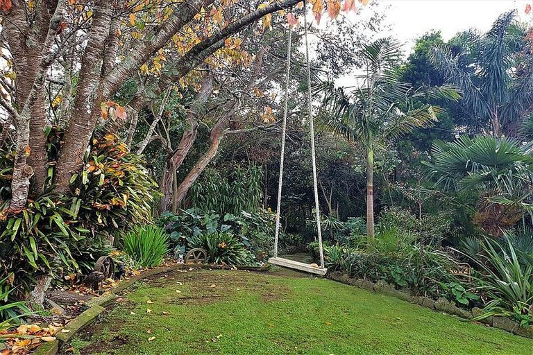 Photo of property in 62 Snell Road, Tikorangi, Waitara, 4383