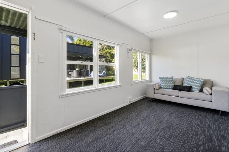 Photo of property in 69 Greenhithe Road, Greenhithe, Auckland, 0632