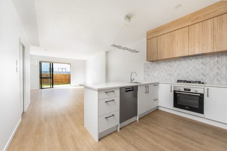 Photo of property in 58 Minhas Road, Papakura, 2110