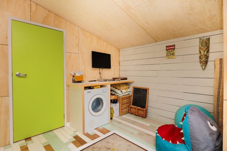 Photo of property in 64 Long Melford Road, Awapuni, Palmerston North, 4412