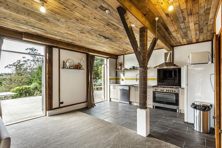 Photo of property in 50 Green Island Bush Road, Blackhead, Dunedin, 9076