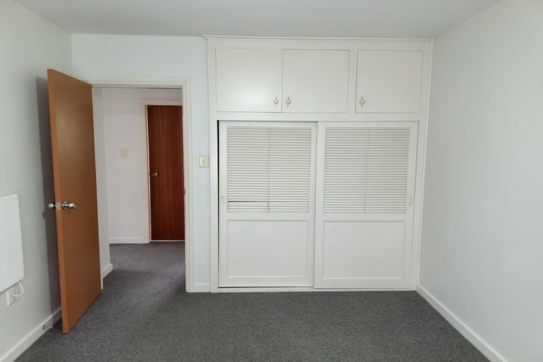 Photo of property in 1/39 Waimairi Road, Upper Riccarton, Christchurch, 8041