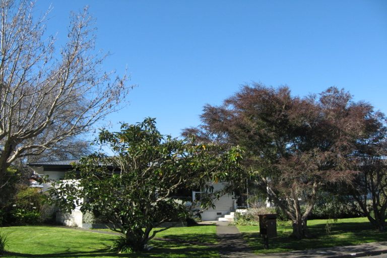 Photo of property in 15 Rakau Street, Havelock North, 4130