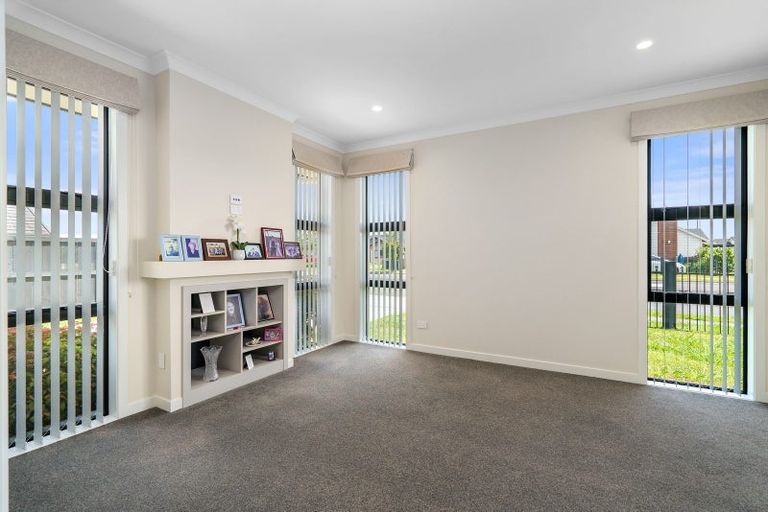 Photo of property in 22 Carnation Court, Cambridge, 3434