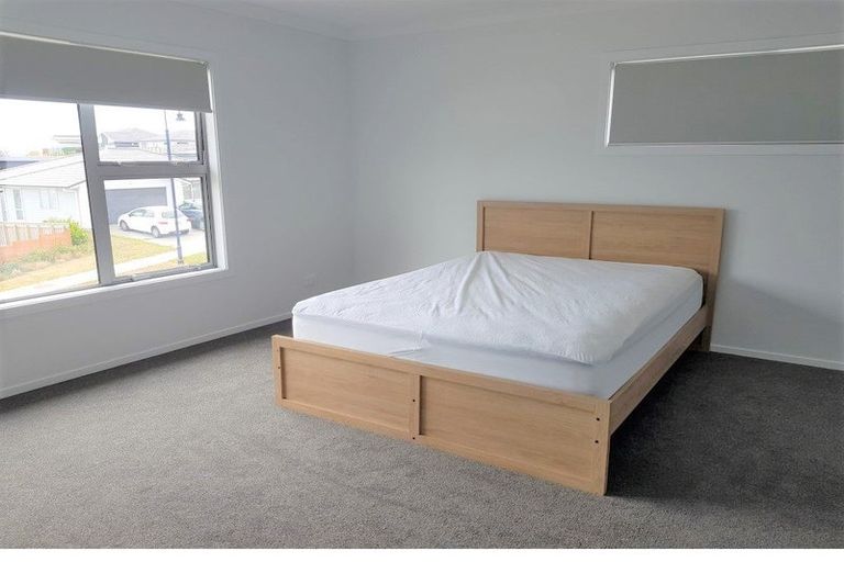 Photo of property in 105 John Burke Drive, Aotea, Porirua, 5024