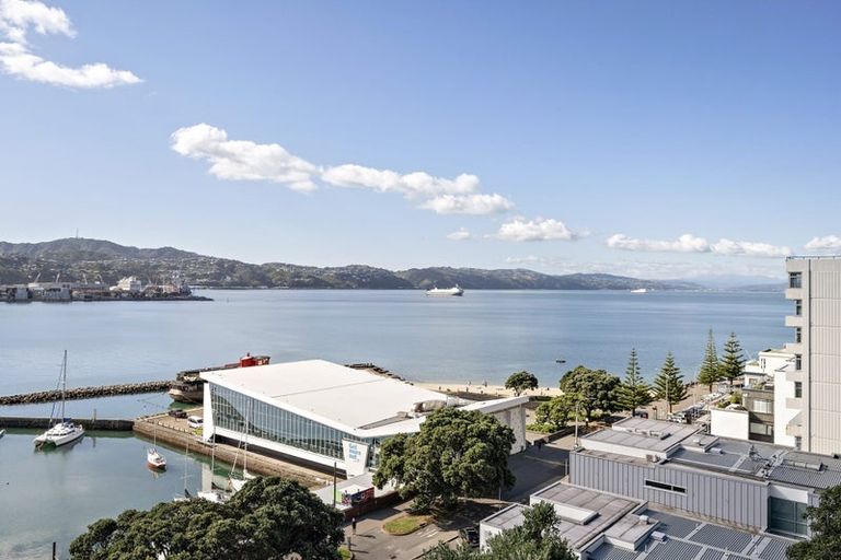 Photo of property in 31 Mcfarlane Street, Mount Victoria, Wellington, 6011