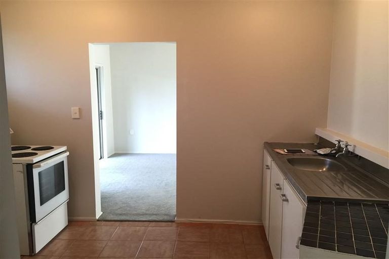 Photo of property in 21 Cheval Drive, Totara Vale, Auckland, 0629