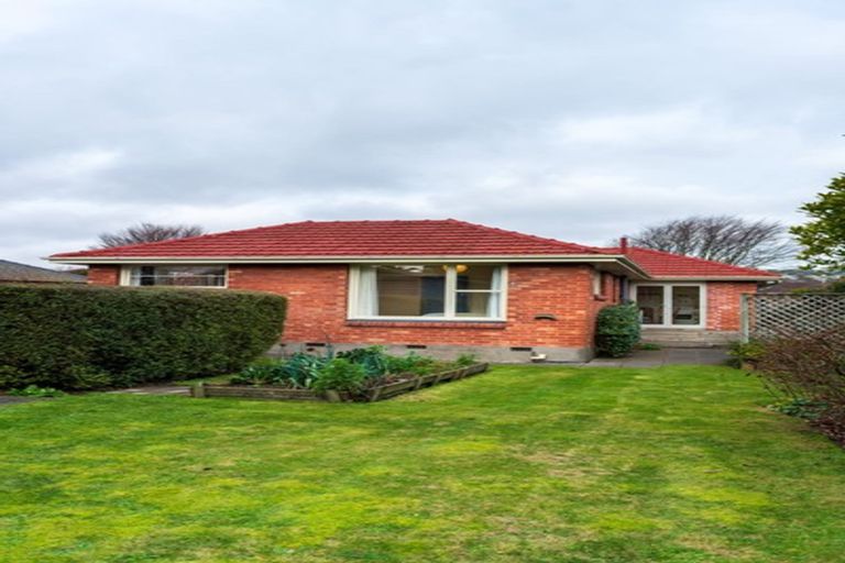 Photo of property in 35 Stanbury Avenue, Somerfield, Christchurch, 8024