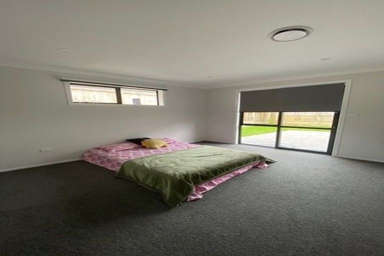 Photo of property in 52 Atherton Terrace, Churton Park, Wellington, 6037