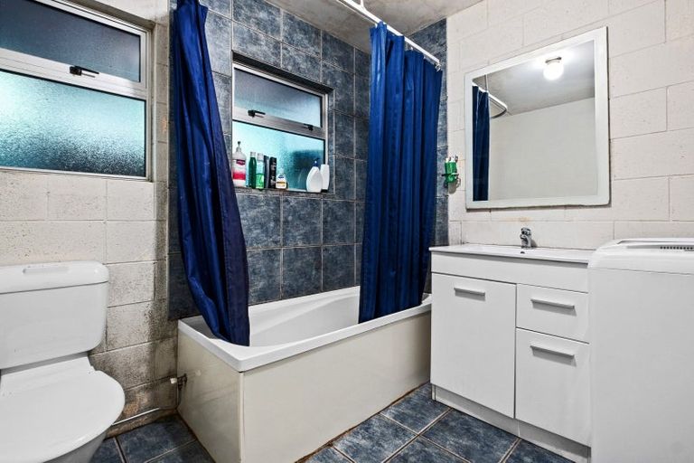 Photo of property in 57/8 Carrington Street, Lower Vogeltown, New Plymouth, 4310