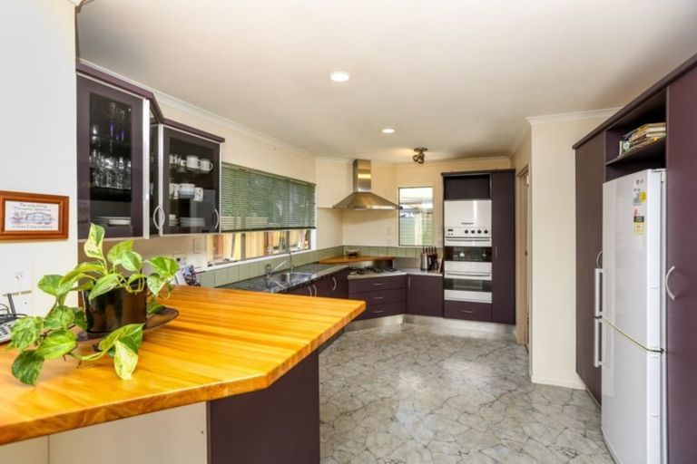 Photo of property in 365 Saint Aubyn Street, Moturoa, New Plymouth, 4310