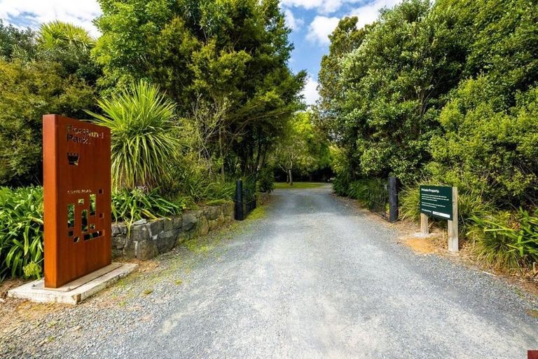 Photo of property in 6 Dyke Road, Karaka, Papakura, 2580