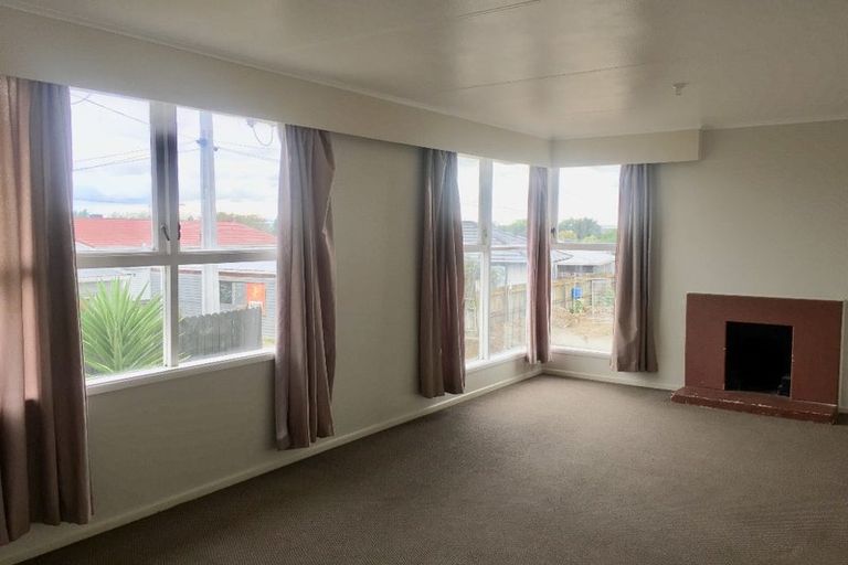 Photo of property in 18 Wakelin Road, Mangere East, Auckland, 2024