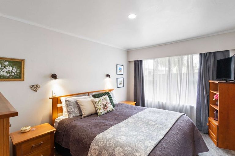 Photo of property in 23b Devon Street, Glenholme, Rotorua, 3010