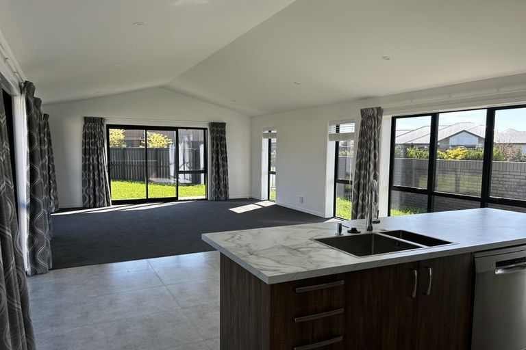 Photo of property in 7 Florey Lane, Rolleston, 7614