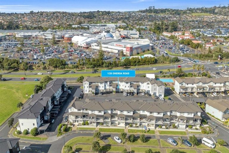 Photo of property in 1/28 Oneroa Road, East Tamaki, Auckland, 2013