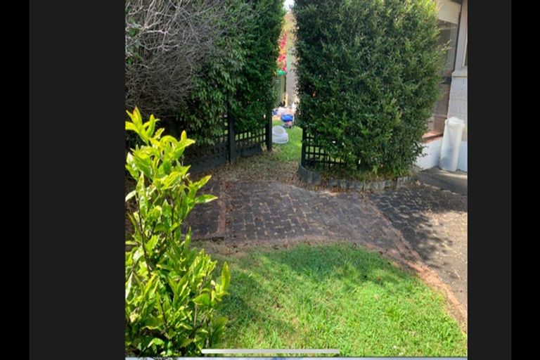 Photo of property in 1/72 Evelyn Road, Cockle Bay, Auckland, 2014