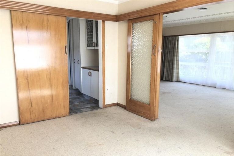 Photo of property in 30 Waimea Street, Westown, New Plymouth, 4310