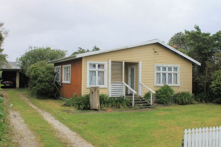 Photo of property in 13 Tasman Street, Carters Beach, Westport, 7825