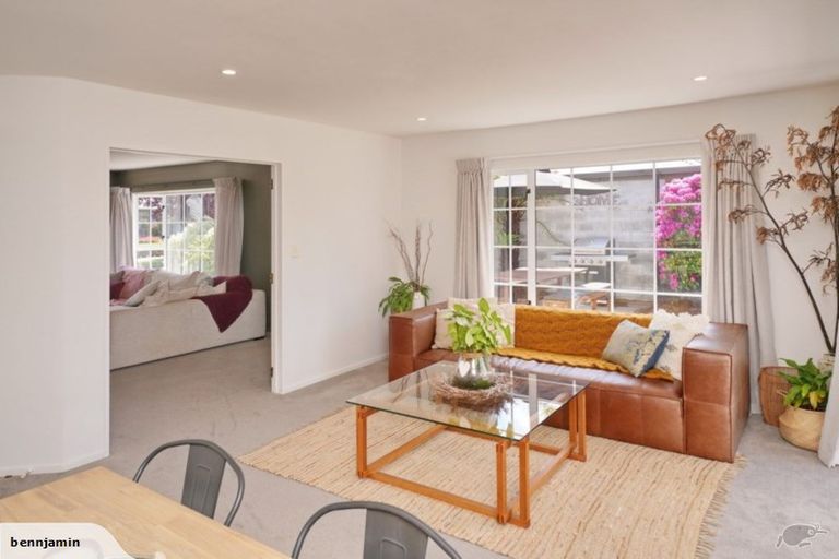 Photo of property in 20 Regent Avenue, Rangiora, 7400