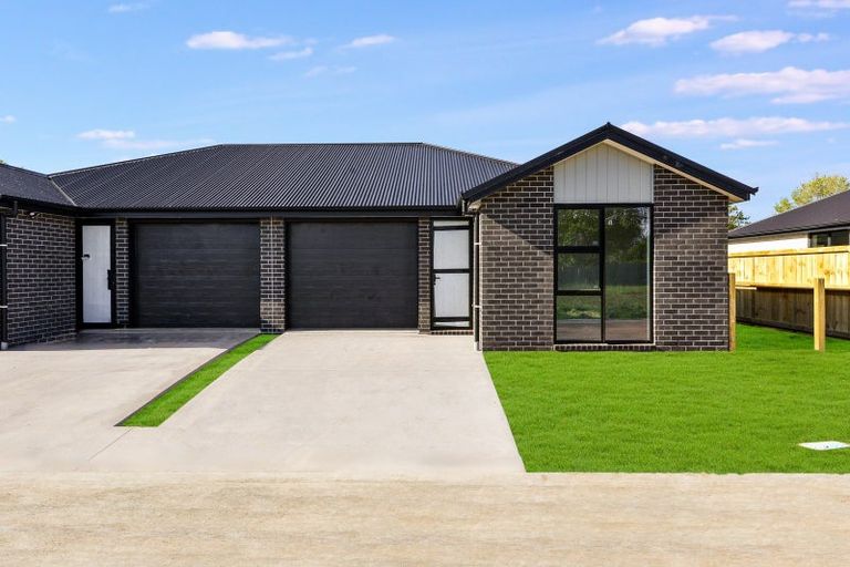 Photo of property in 10 Houpara Place, Papamoa, 3118