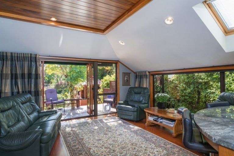 Photo of property in 39 Wakeman Road, Acacia Bay, Taupo, 3330