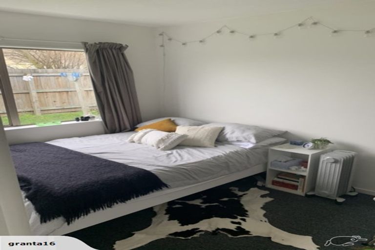 Photo of property in 10 Homer Place, Upper Riccarton, Christchurch, 8041