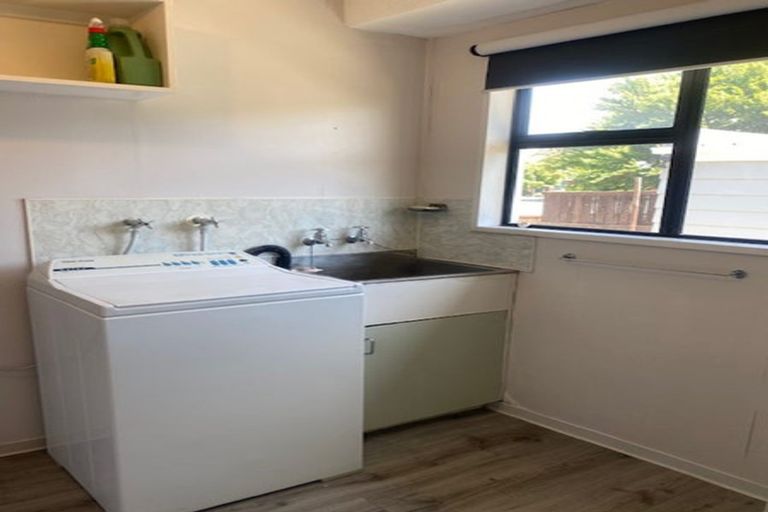 Photo of property in 4 Coach Court, Cromwell, 9310