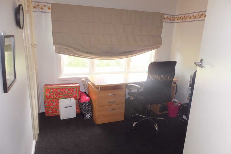 Photo of property in 5 Gladson Avenue, Sockburn, Christchurch, 8042