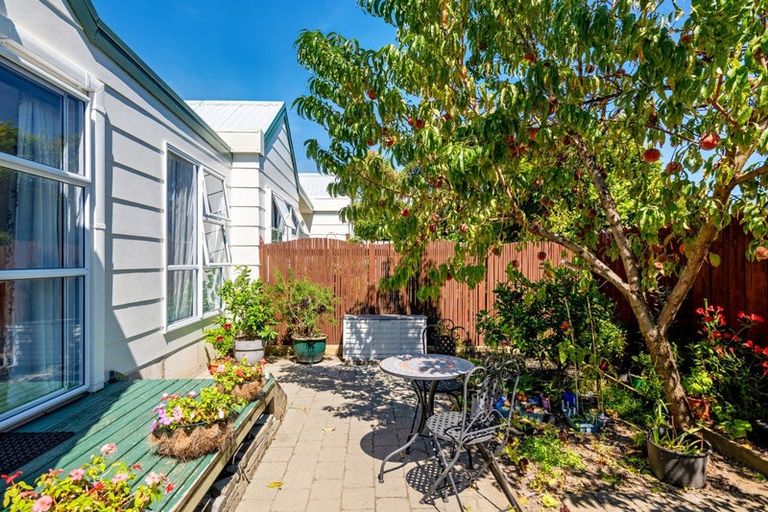 Photo of property in 2/12 Marsden Road, Stoke, Nelson, 7011