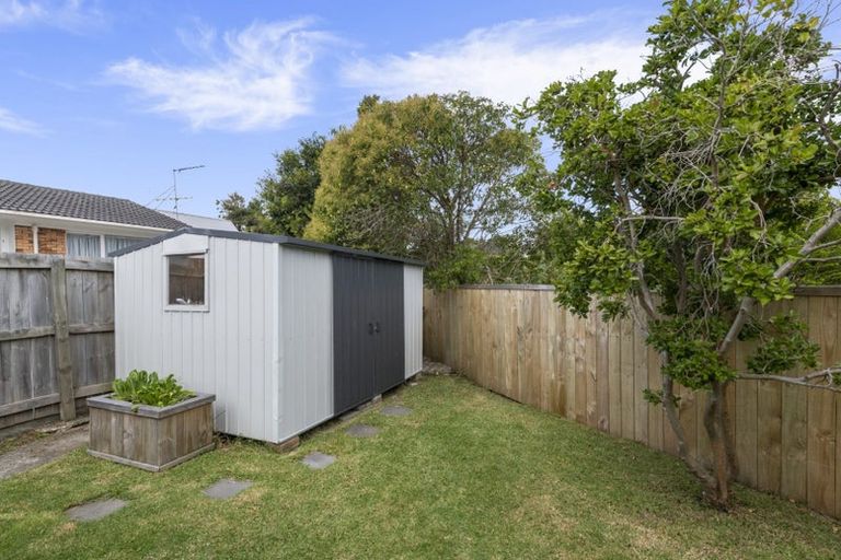 Photo of property in 1/24a Wolsley Avenue, Milford, Auckland, 0620