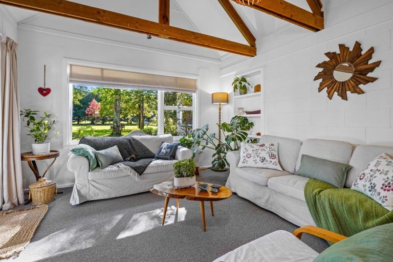 Photo of property in 52 Hodgsons Road, Loburn, Rangiora, 7472