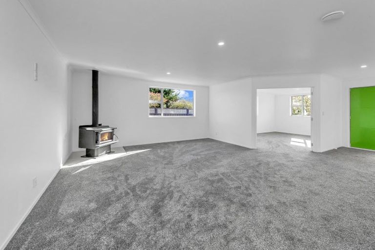 Photo of property in 66 North Terrace, Darfield, 7510