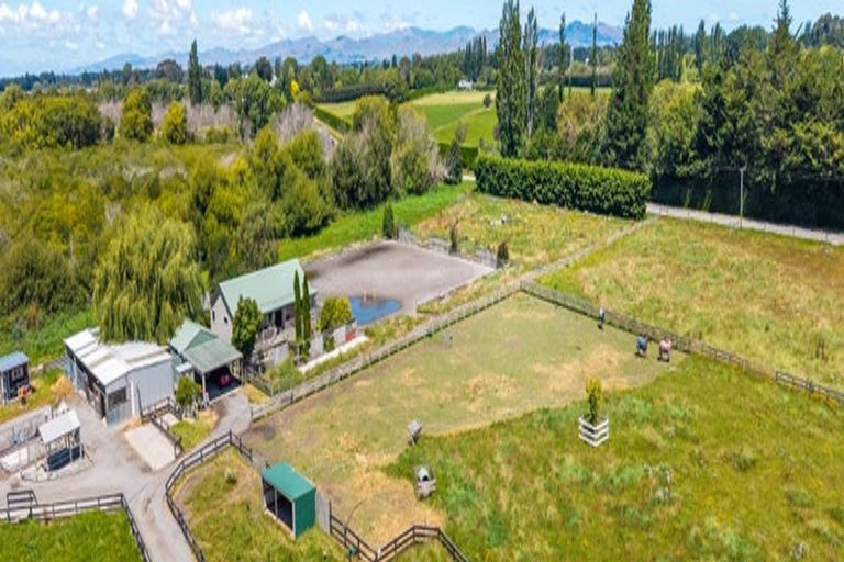 Photo of property in 219 Coutts Island Road, Coutts Island, Belfast, 7670