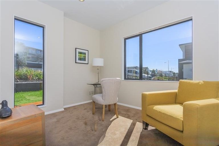 Photo of property in 36 Caldera Drive, Long Bay, Auckland, 0630