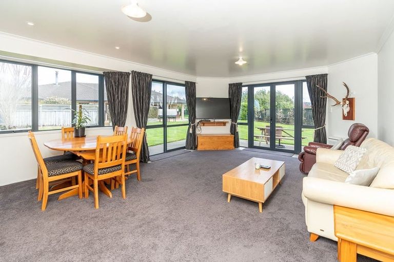 Photo of property in 18 Westvale Lane, Te Kowhai, Hamilton, 3288