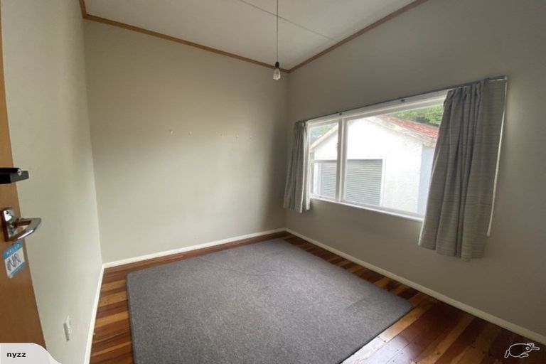 Photo of property in 28 Colombo Street, Hokowhitu, Palmerston North, 4410