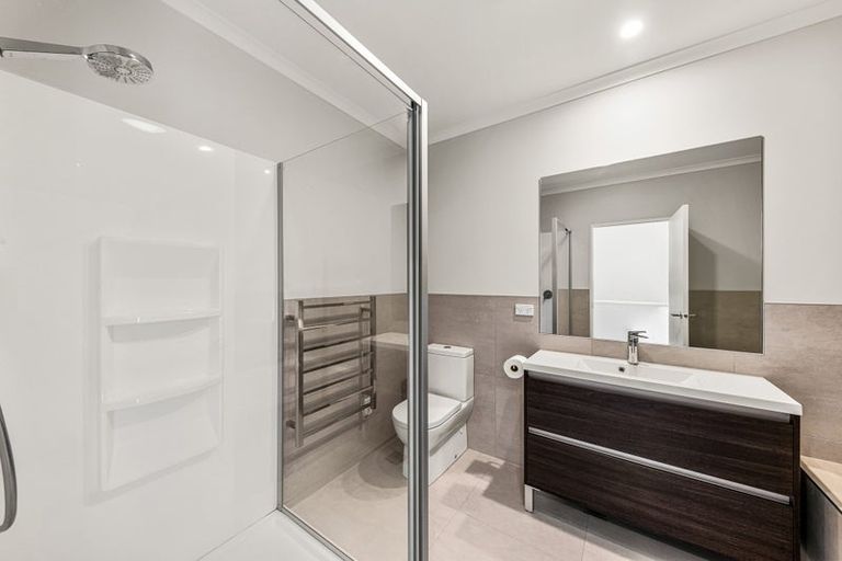 Photo of property in 73 Kopuru Road, Whenuapai, Auckland, 0618