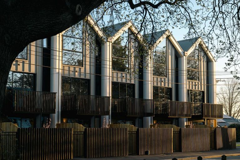 Photo of property in 3/5 Ward Street, Addington, Christchurch, 8024